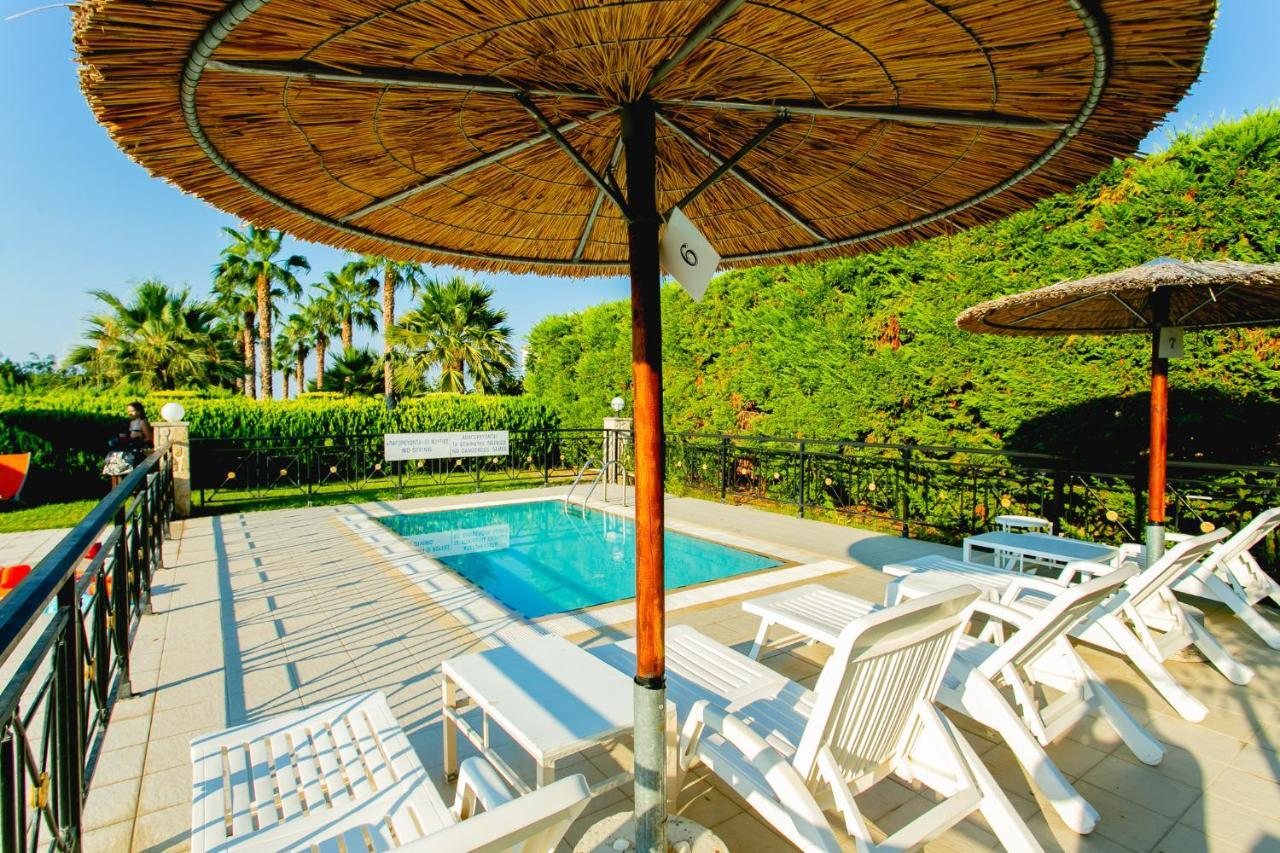 Golden Residence Family Resort Pefkohóri Kültér fotó