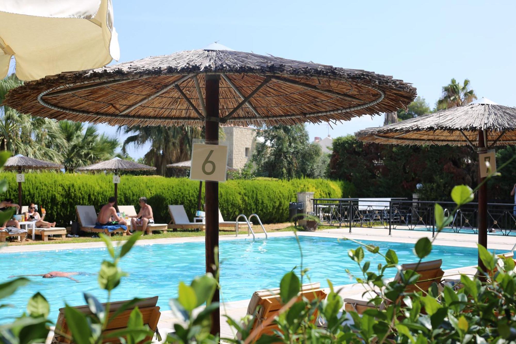 Golden Residence Family Resort Pefkohóri Kültér fotó